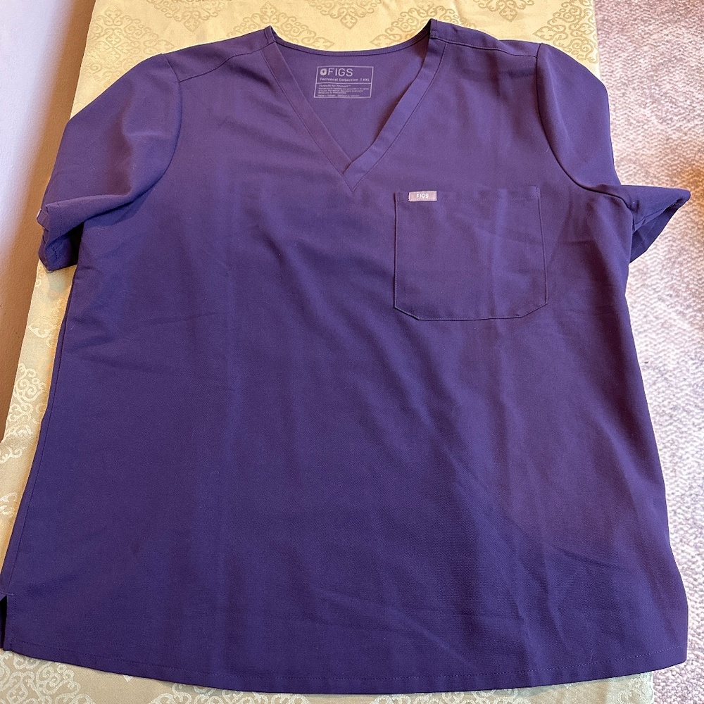Fig Scrub Top
